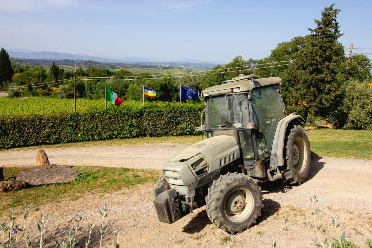 Agriturismo Poggio Pistolese มอนตาโยเน ภายนอก รูปภาพ