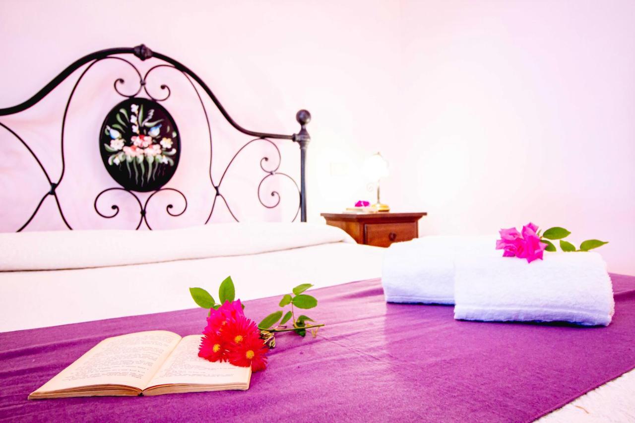 Agriturismo Poggio Pistolese มอนตาโยเน ภายนอก รูปภาพ