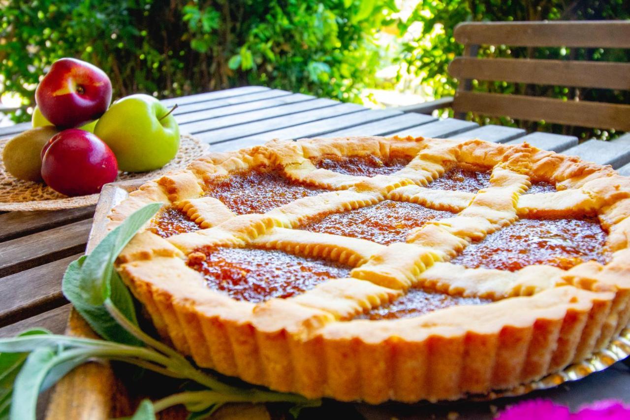 Agriturismo Poggio Pistolese มอนตาโยเน ภายนอก รูปภาพ